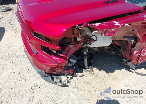 2021 Chevrolet Silverado 1500 4Wd Short Bed Rst from USA, damaged, VIN 3GCUYEET7MG325630